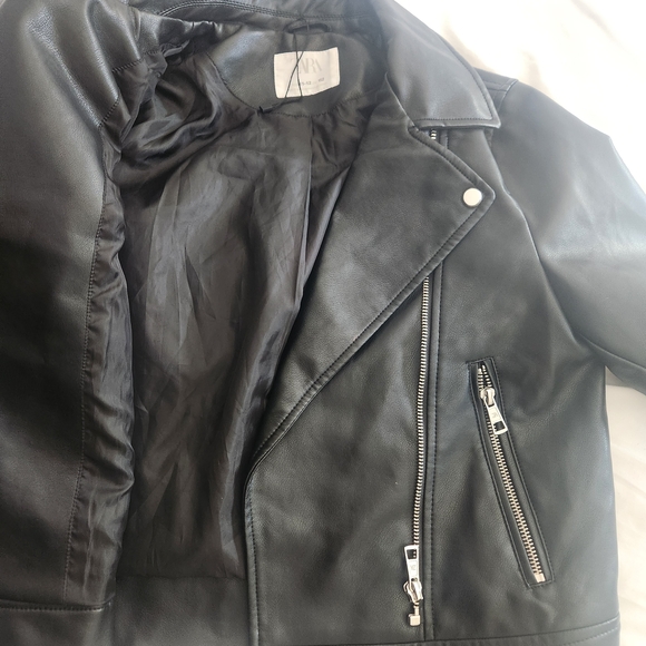 Zara Black Faux Leather Moto Jacket with Silver Hardware - Picture 3 of 5